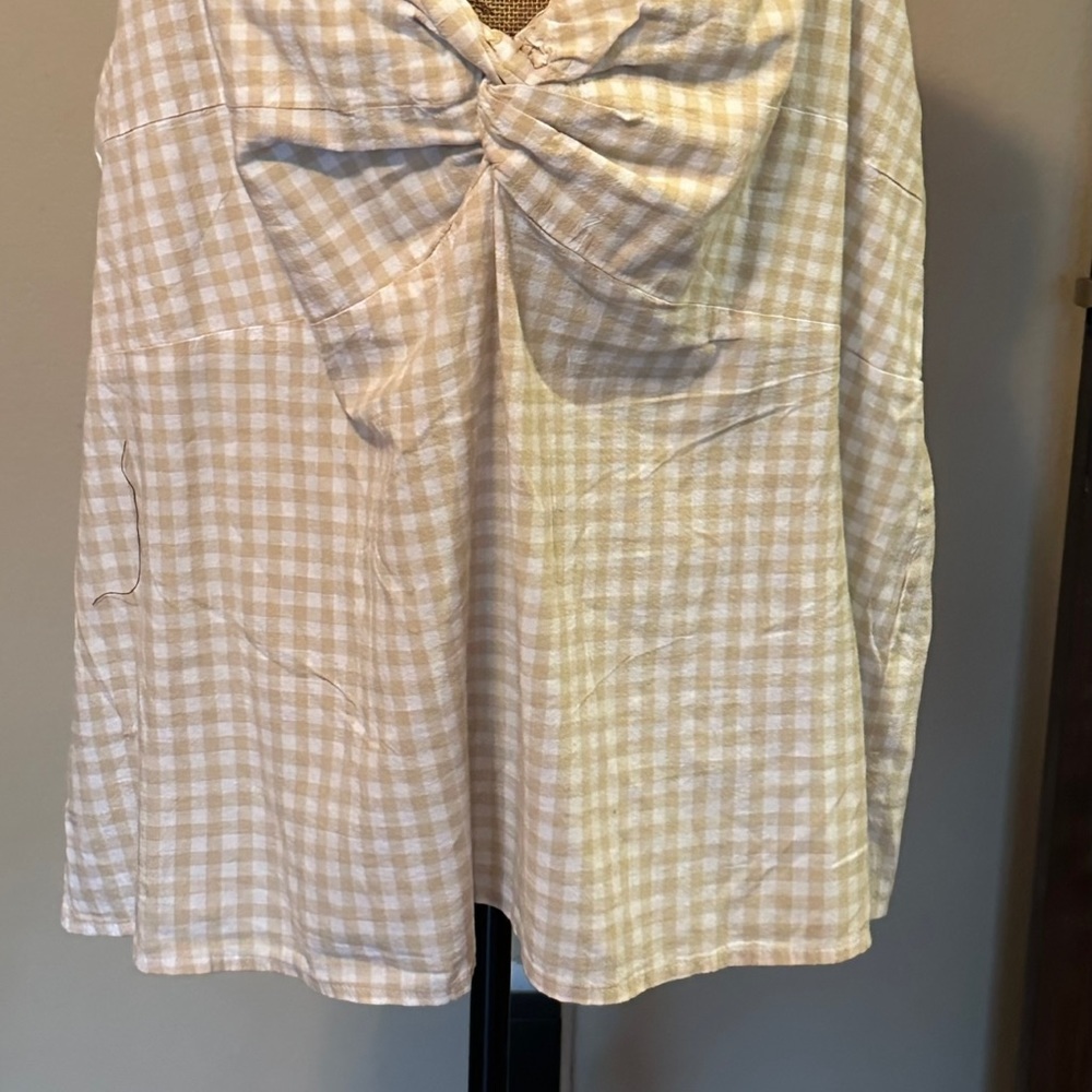 LAST ONE! Cute plus tank top-New without tag! - Picture 4 of 4